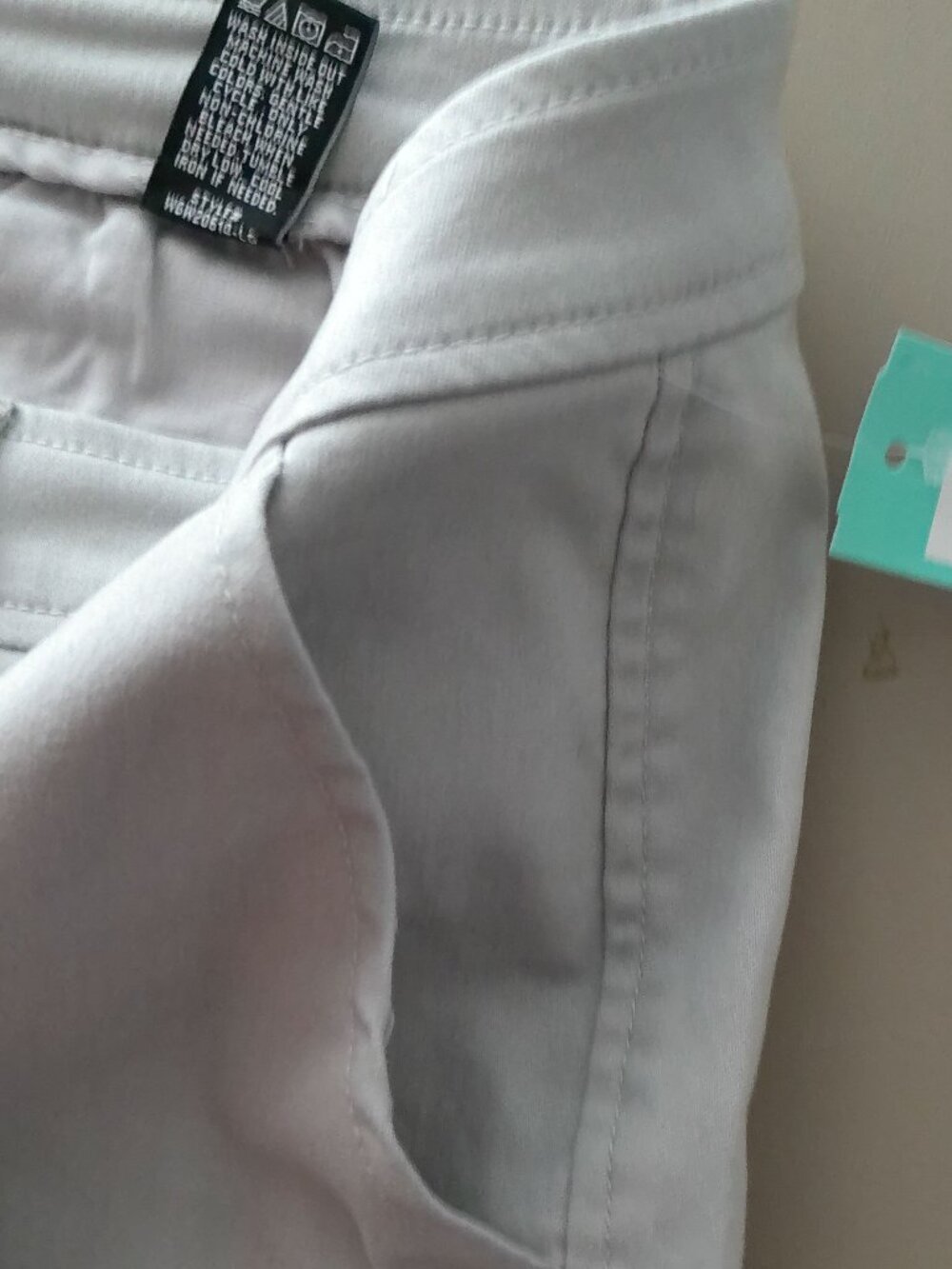 41 HAWTHORN NWT Button Zip Cuffed Ankle Gray Trousers w/(5) Pockets 12 - Picture 4 of 14